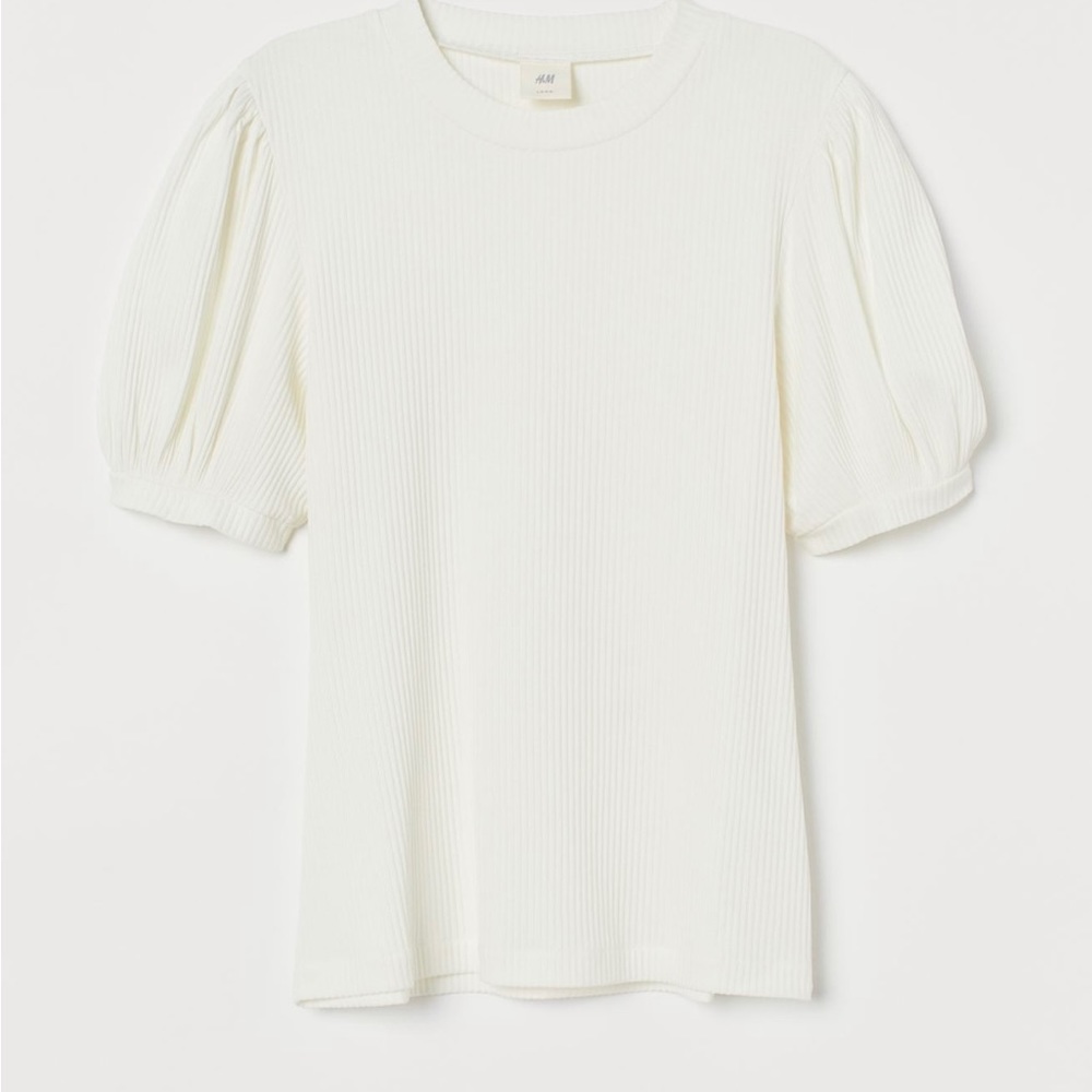Puff-Sleeved Ribbed Top